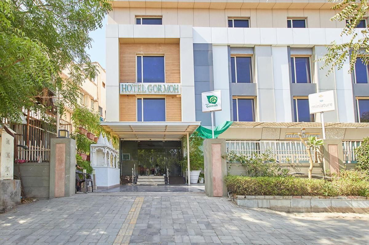 Hotel Gormoh 아흐메다바드 외부 사진