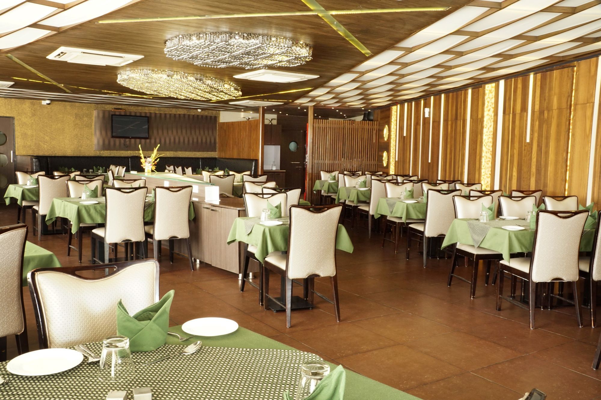 Hotel Gormoh 아흐메다바드 외부 사진