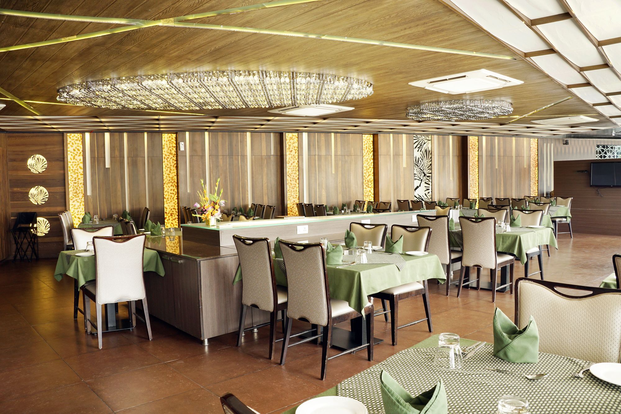 Hotel Gormoh 아흐메다바드 외부 사진